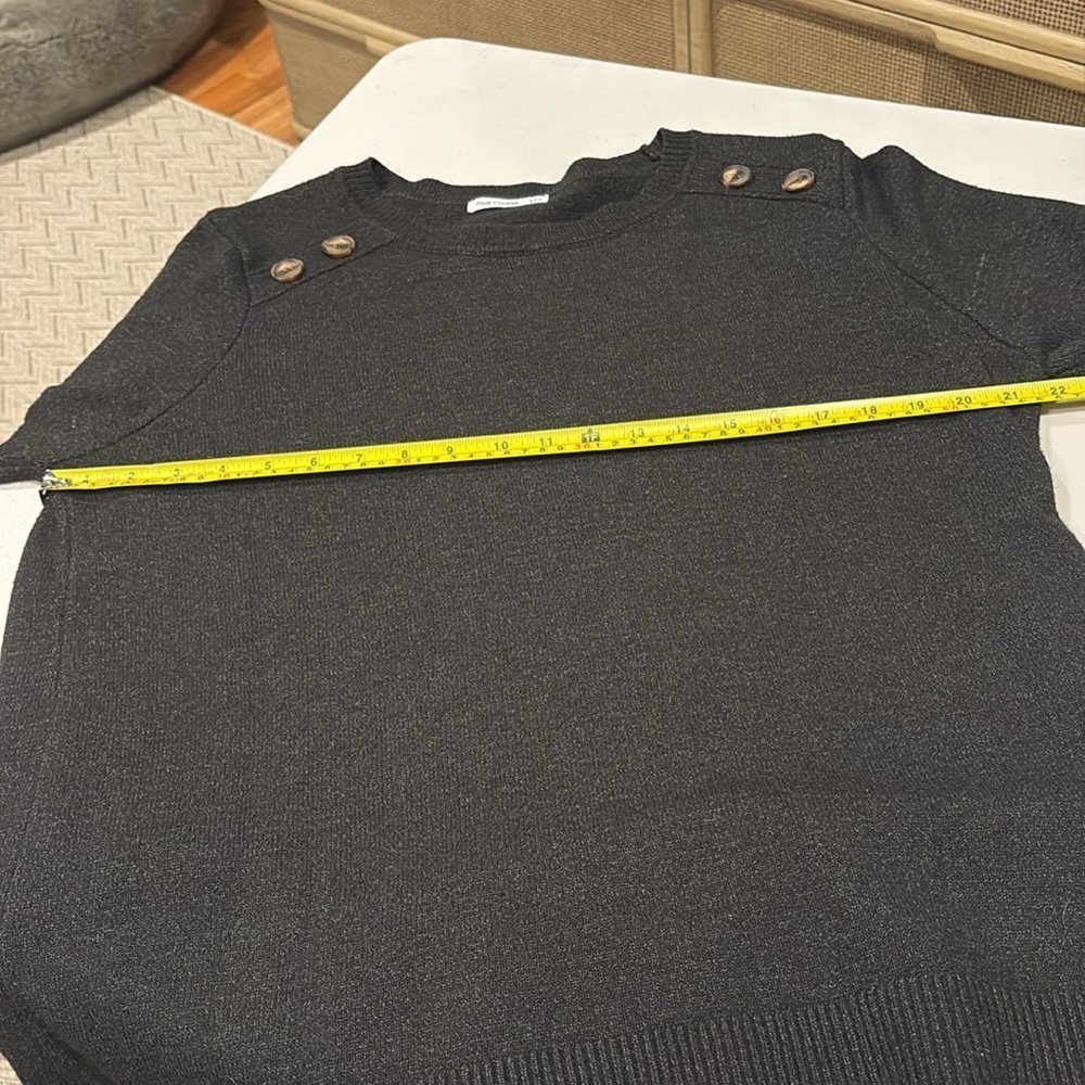 Pink Clover - Carson crew neck Button Detail Sweater. Dark Grey. XXL - Picture 12 of 14